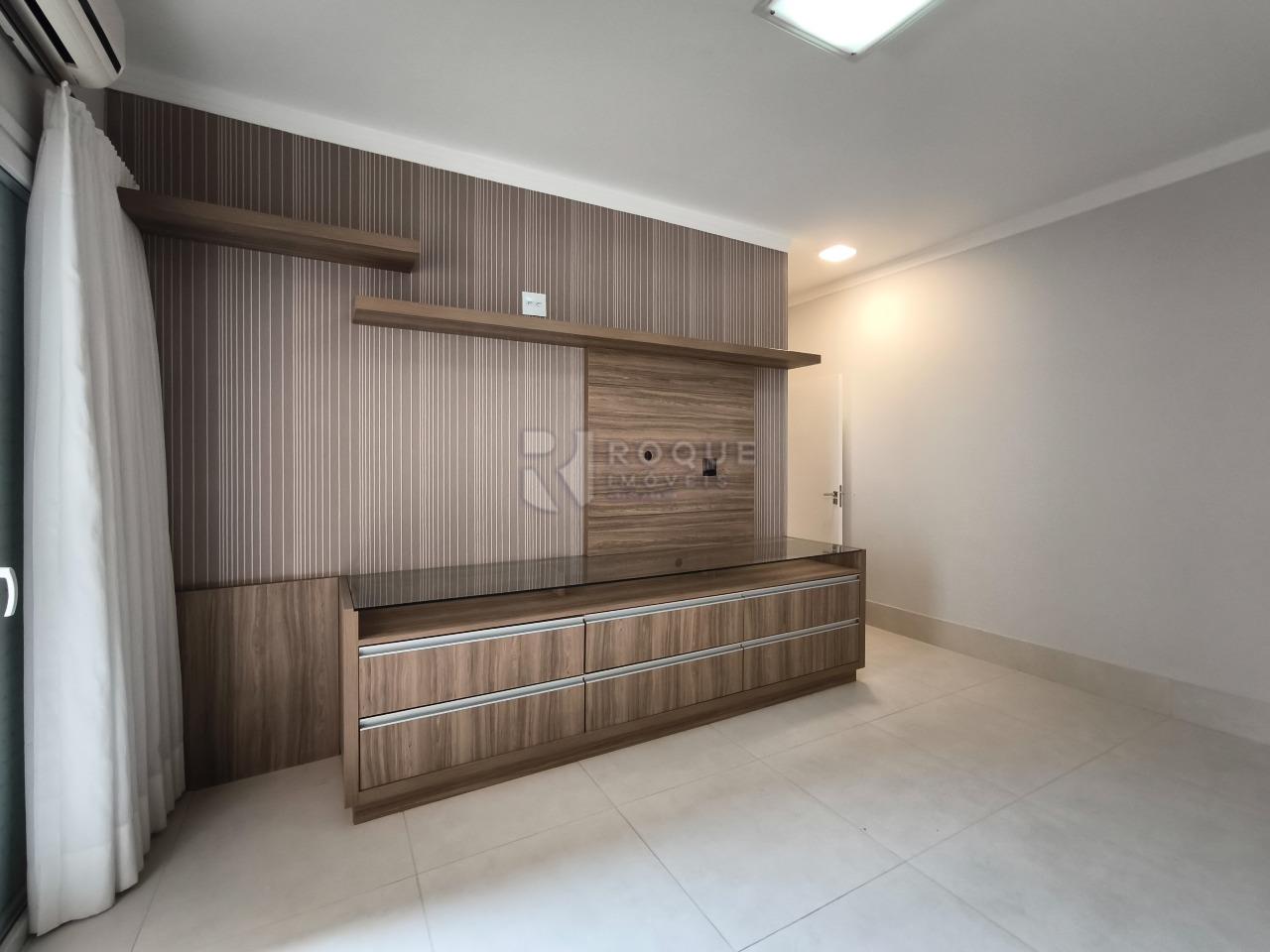 Casa em condomínio à venda no bairro Parque Residencial Roland: SUÍTE 3