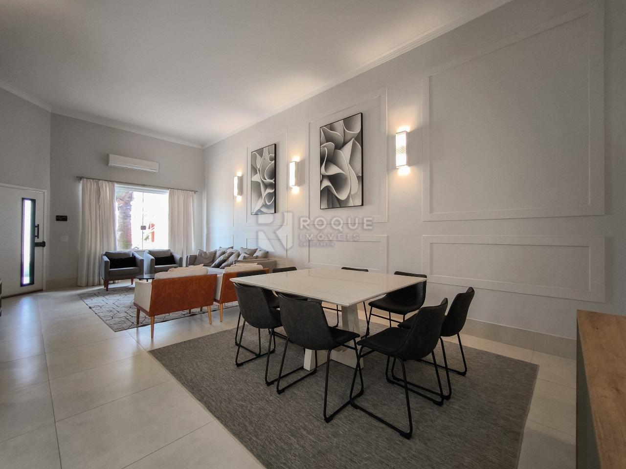 Casa em condomínio à venda no bairro Parque Residencial Roland: SALA DE JANTAR