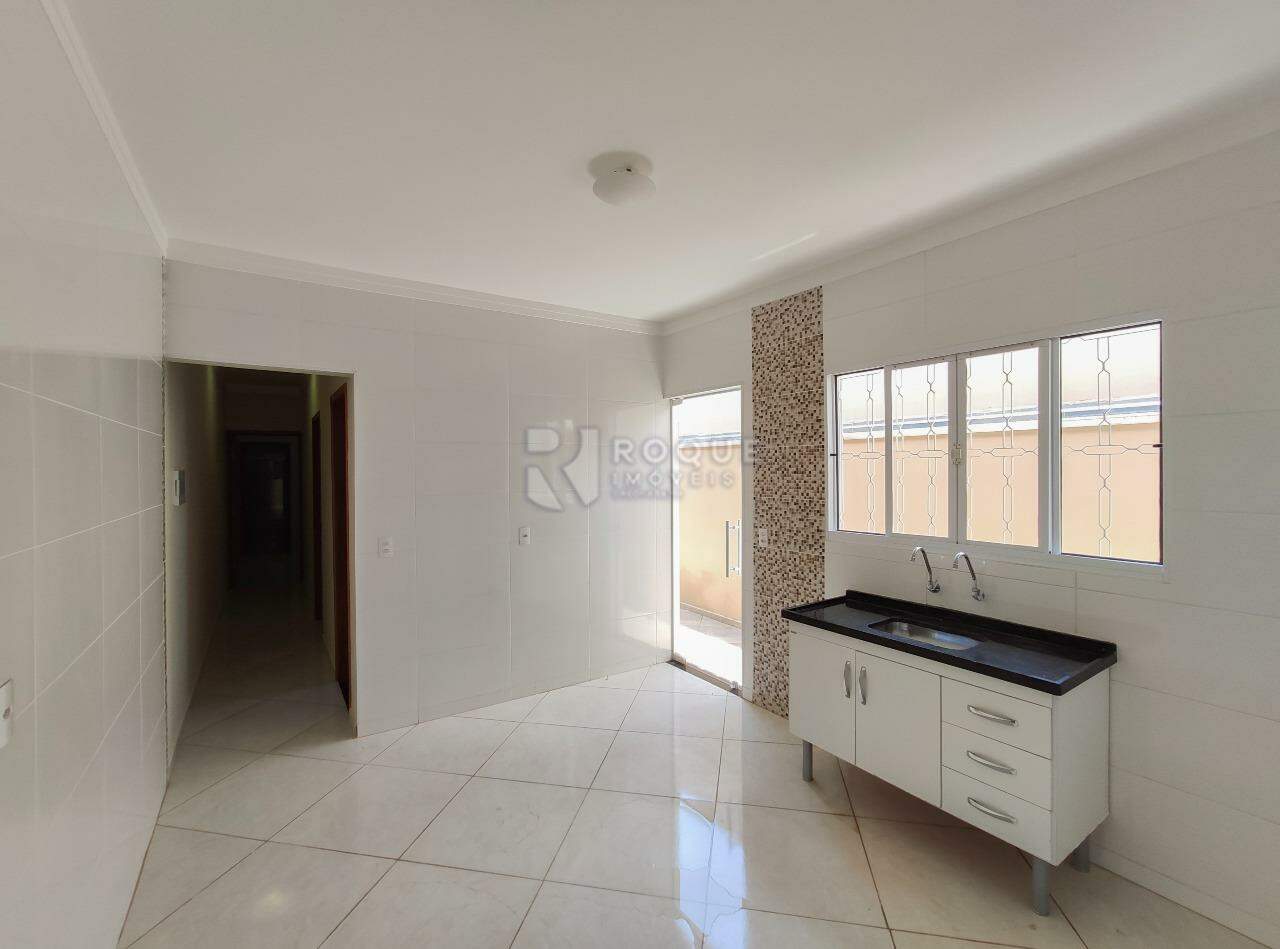 Casa Residencial para aluguel no bairro Villa Fior: Cozinha 