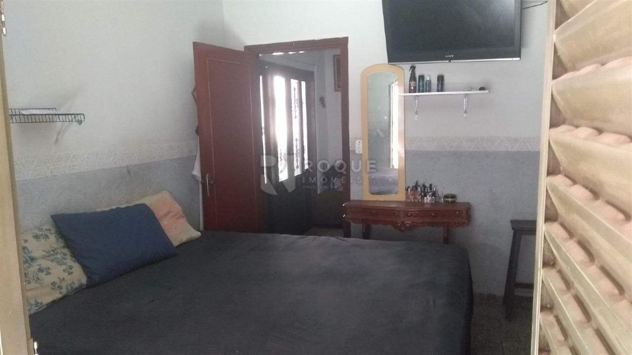 Casa Residencial à venda no bairro Vila Queiroz: