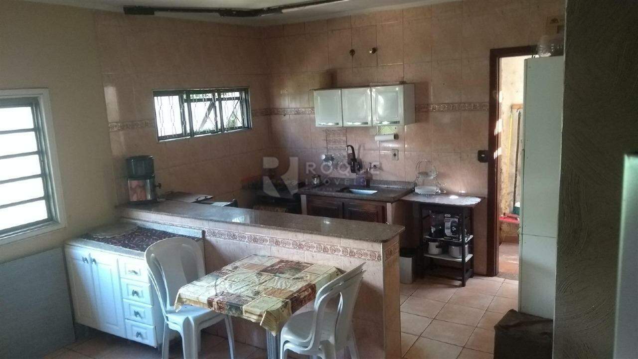 Casa Residencial à venda no bairro Vila Queiroz: