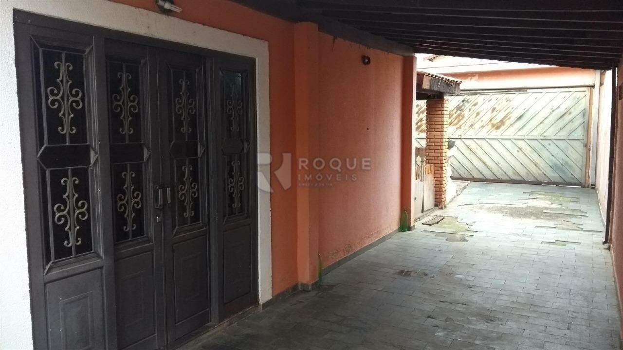 Casa Residencial à venda no bairro Vila Queiroz: