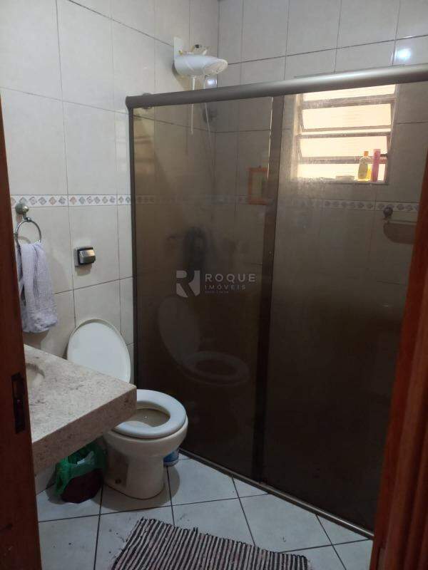 Casa Residencial à venda no bairro Jardim do Lago: 