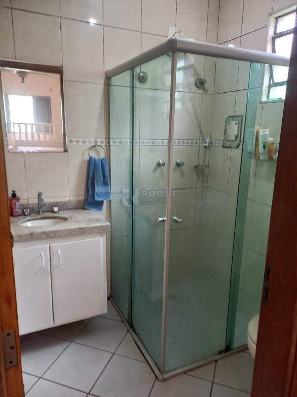 Casa Residencial à venda no bairro Jardim do Lago: 