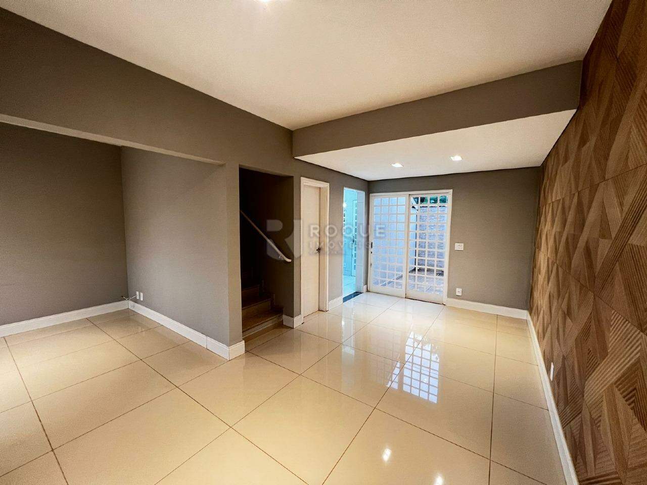 Casa Residencial à venda no bairro VILA PAULISTA: 