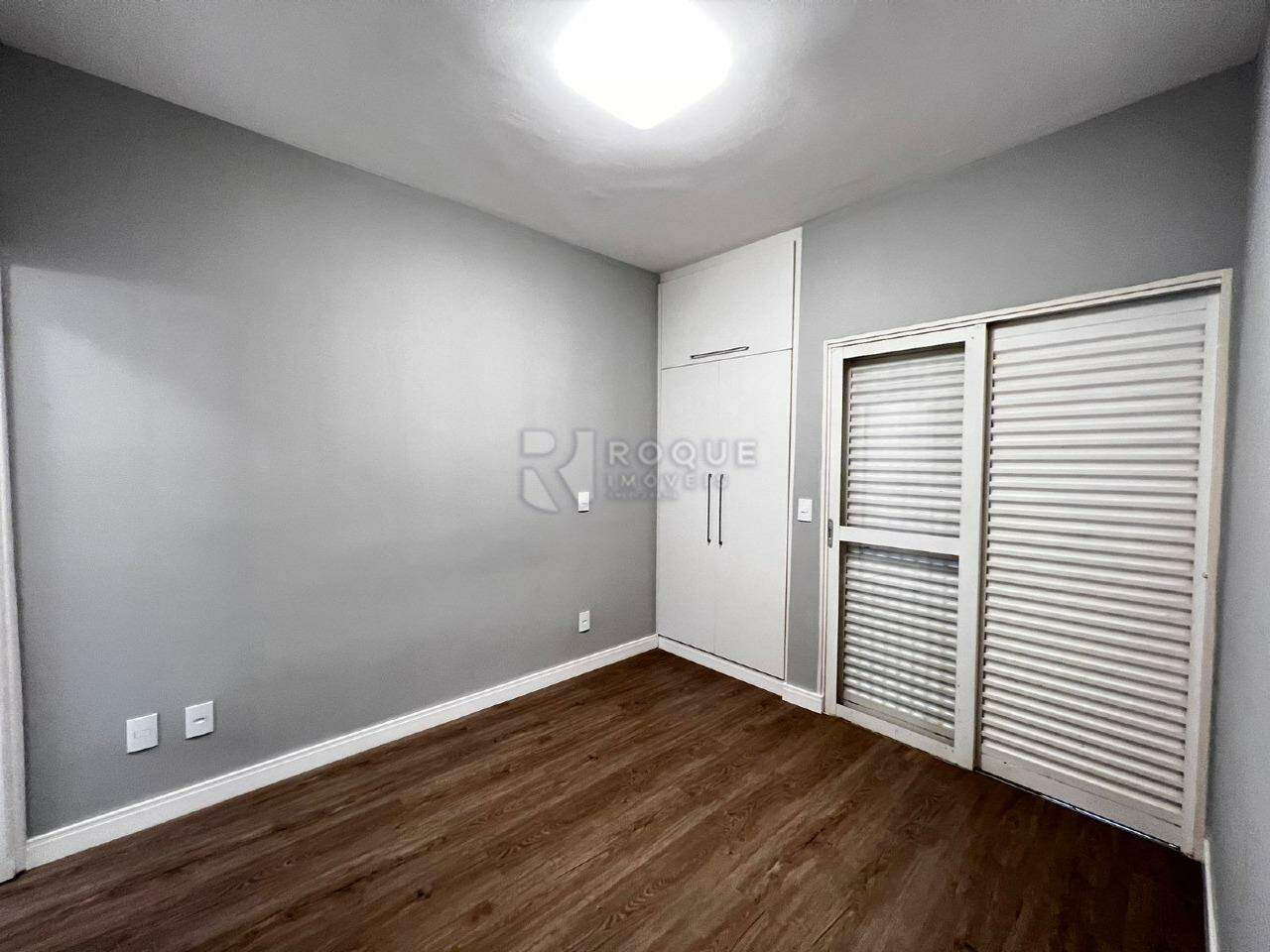 Casa Residencial à venda no bairro VILA PAULISTA: 
