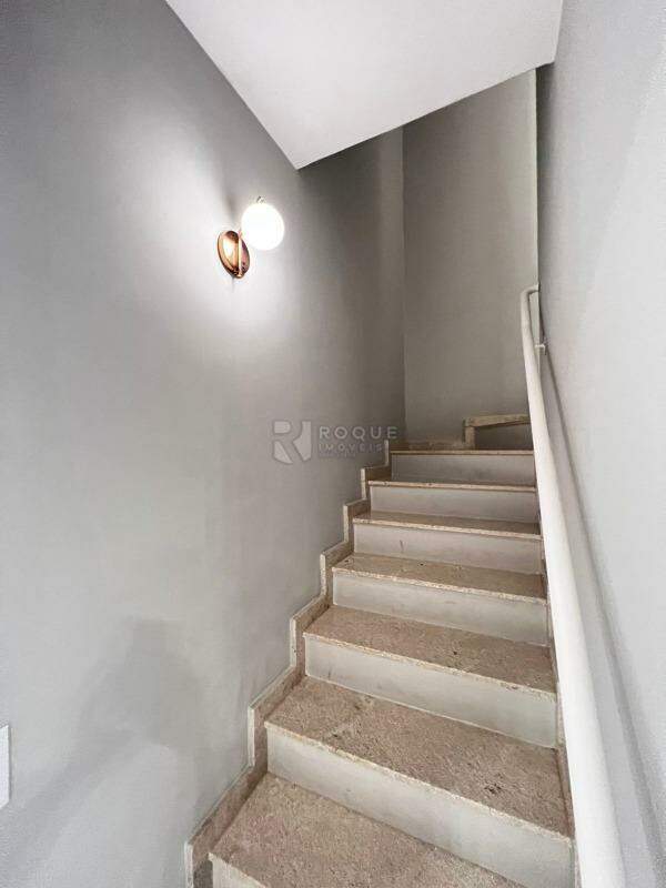 Casa Residencial à venda no bairro VILA PAULISTA: 