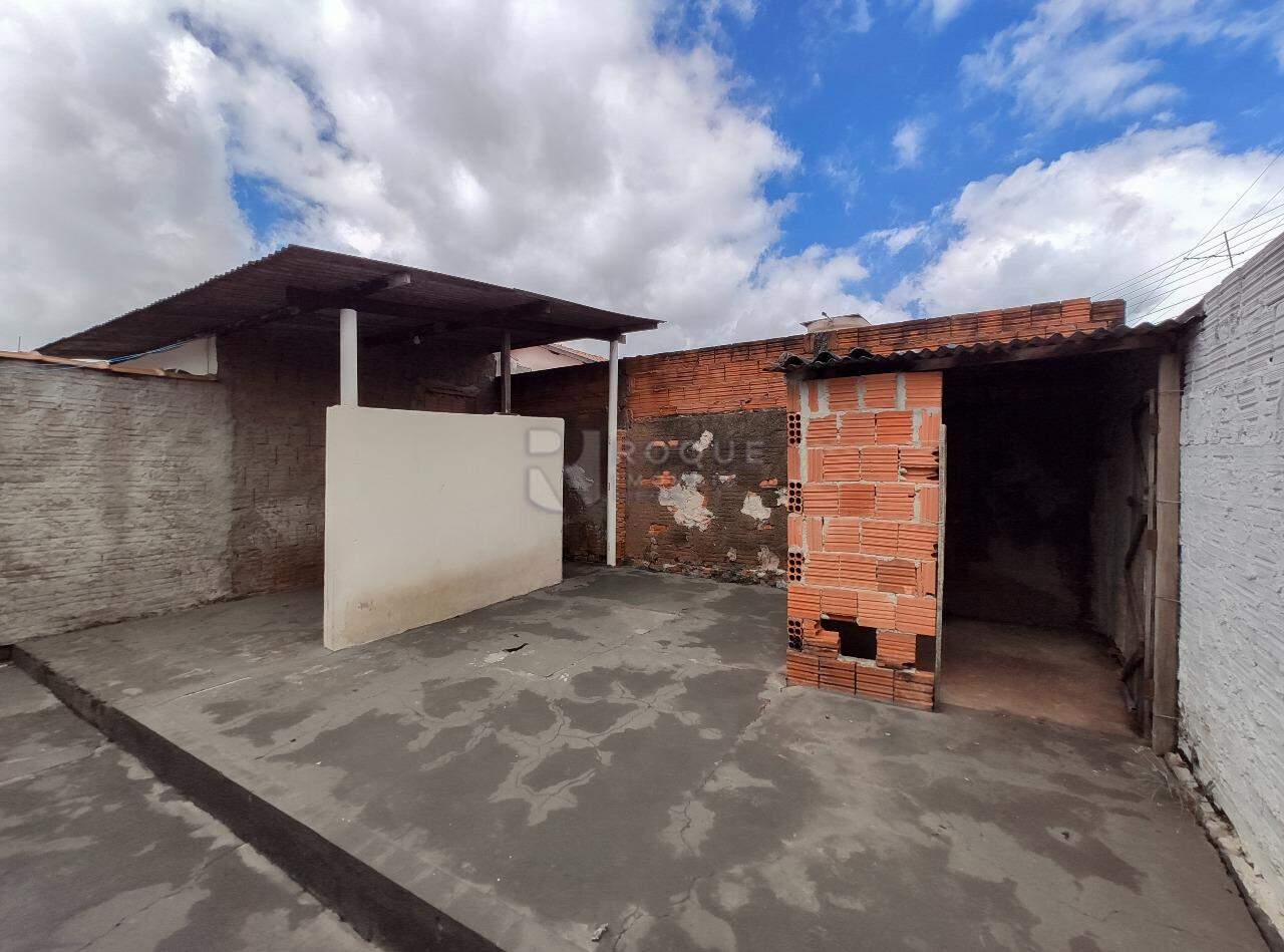 Casa Residencial para aluguel no bairro Jardim Morro Azul: Rancho fundo 
