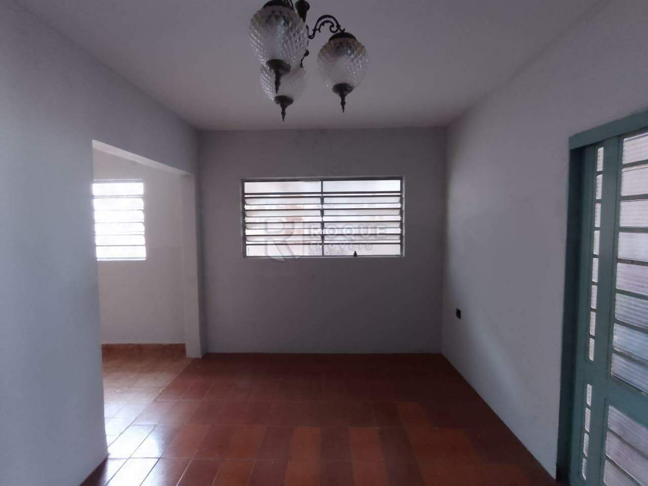 Casa Comercial para aluguel no bairro Centro: