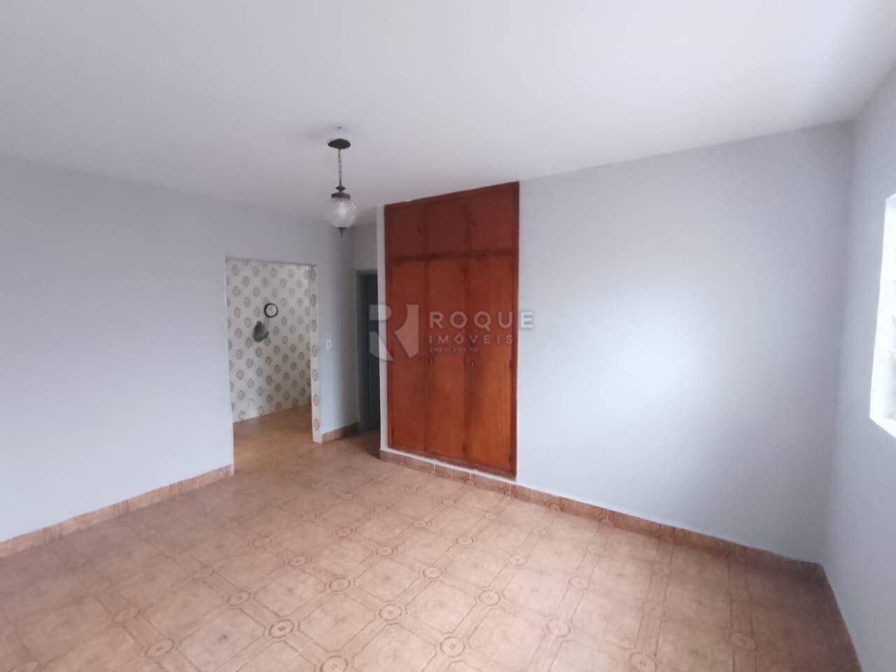 Casa Comercial para aluguel no bairro Centro: