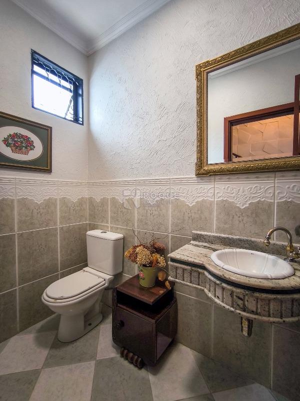 Casa em condomínio à venda no bairro Jardim Residencial Alto Da Capela: LAVABO