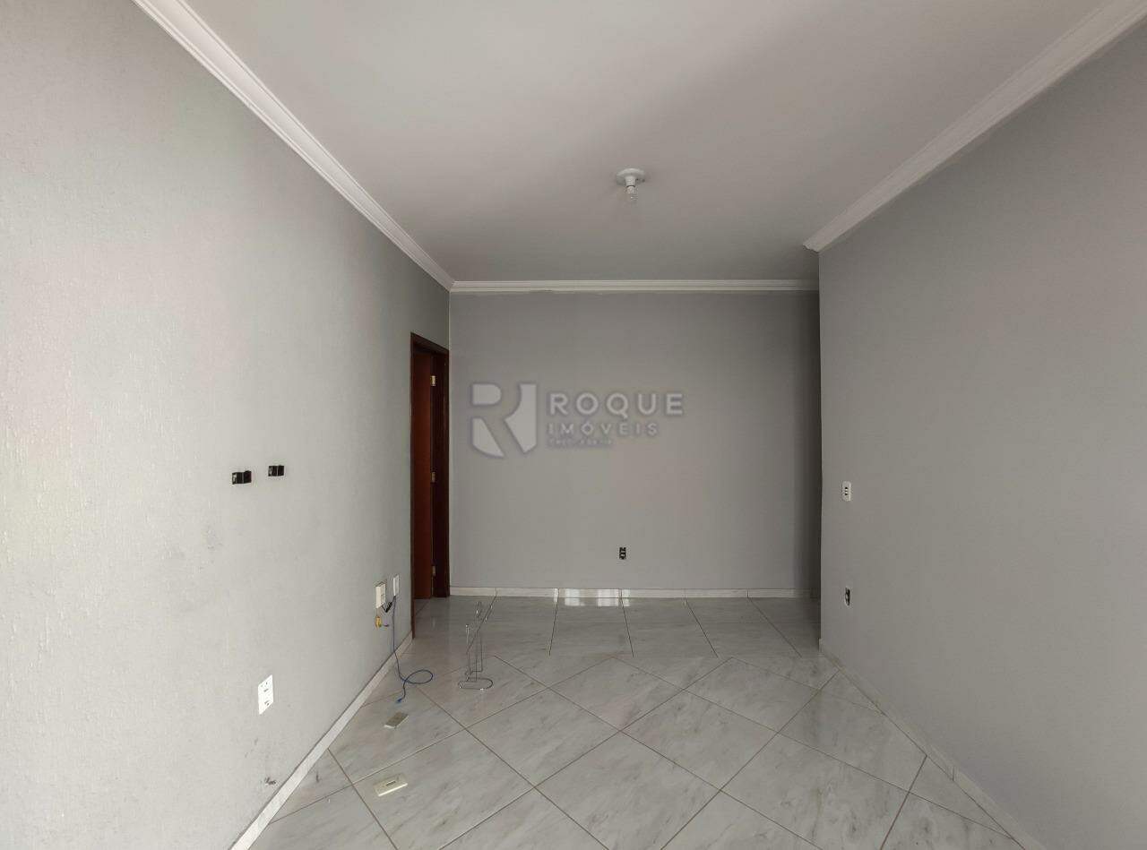 Casa Residencial para aluguel no bairro Jardim Lagoa Nova: Sala