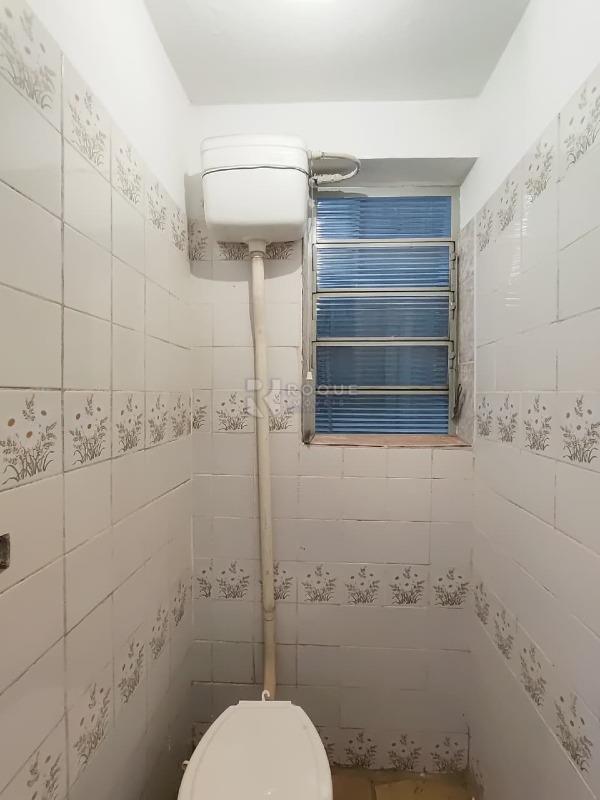 Salão para aluguel no bairro Jardim Boa Esperança: WC 