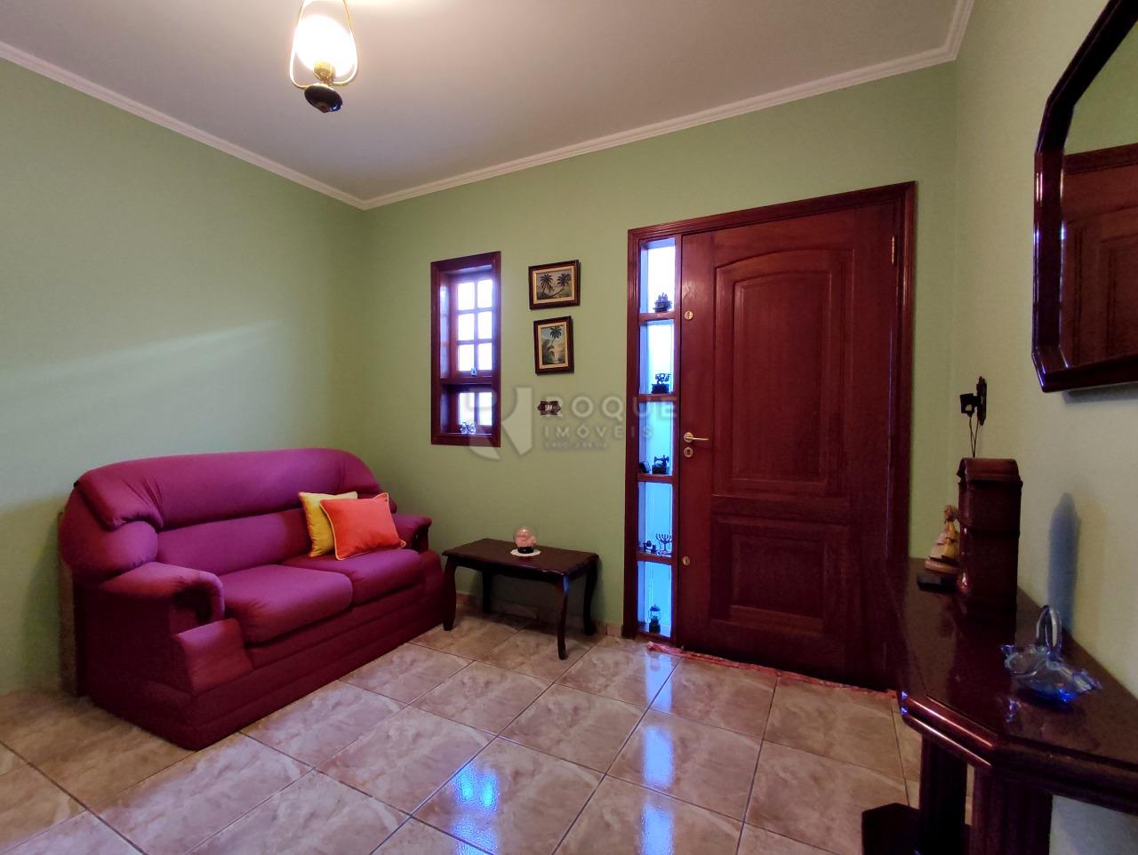 Casa Residencial à venda no bairro Parque Hippolyto: SALA DE ESTAR