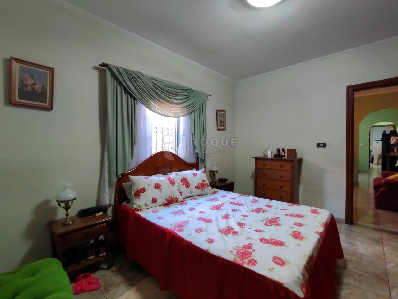 Casa Residencial à venda no bairro Parque Hippolyto: DORMITÓRIO 1