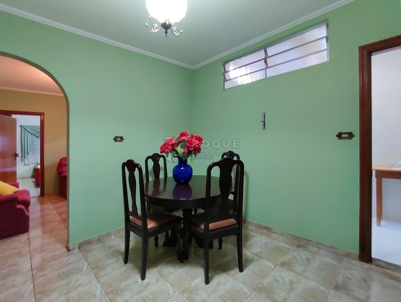 Casa Residencial à venda no bairro Parque Hippolyto: SALA DE JANTAR