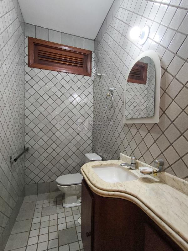 Casa em condomínio à venda no bairro Jardim Colina Verde: BANHEIRO SOCIAL