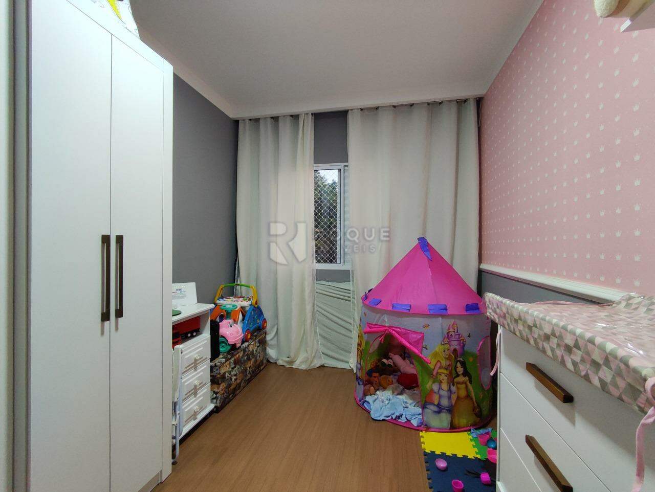 Apartamento à venda no bairro Chácaras Antonieta: DORMITÓRIO 1