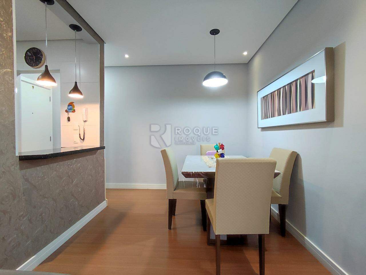 Apartamento à venda no bairro Chácaras Antonieta: SALA DE JANTAR