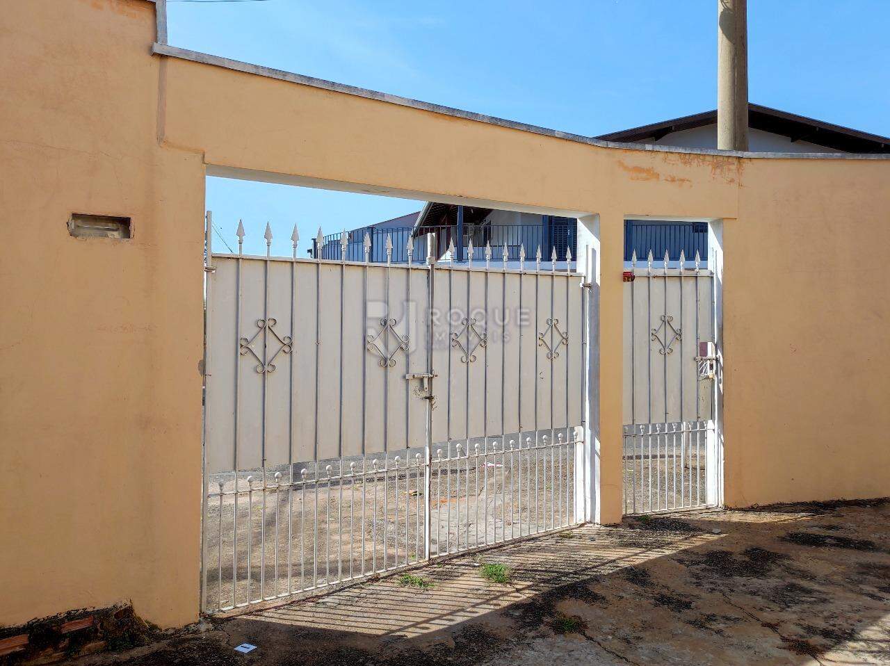 Casa Residencial à venda no bairro Jardim Lago Azul: ENTRADA