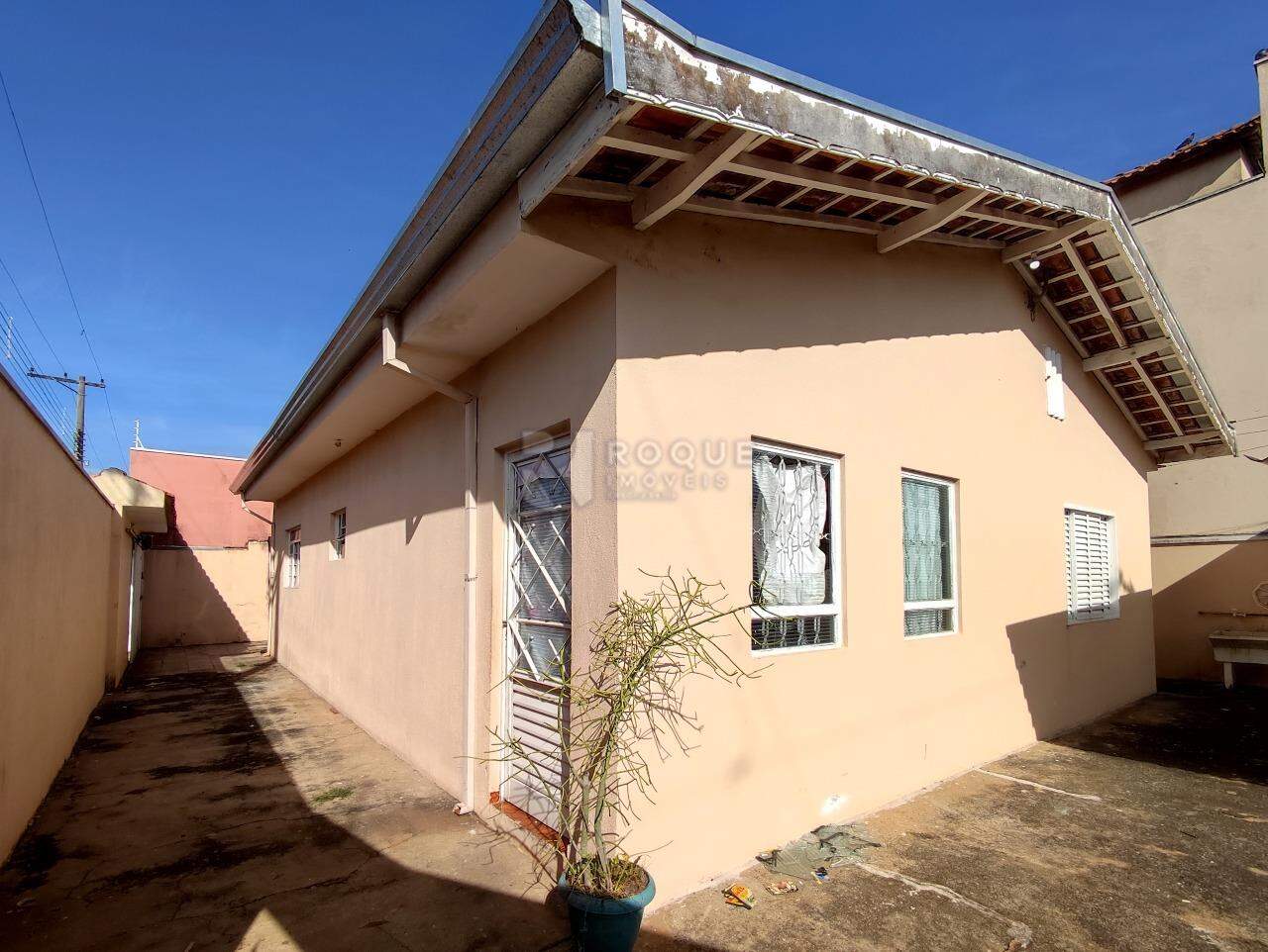 Casa Residencial à venda no bairro Jardim Lago Azul: FRENTE