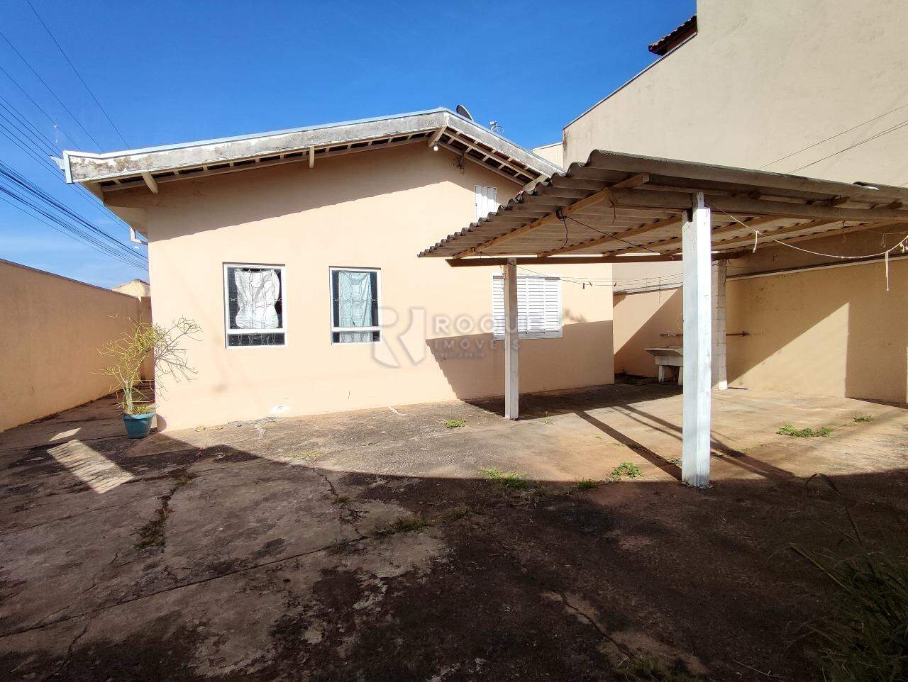 Casa Residencial à venda no bairro Jardim Lago Azul: QUINTAL