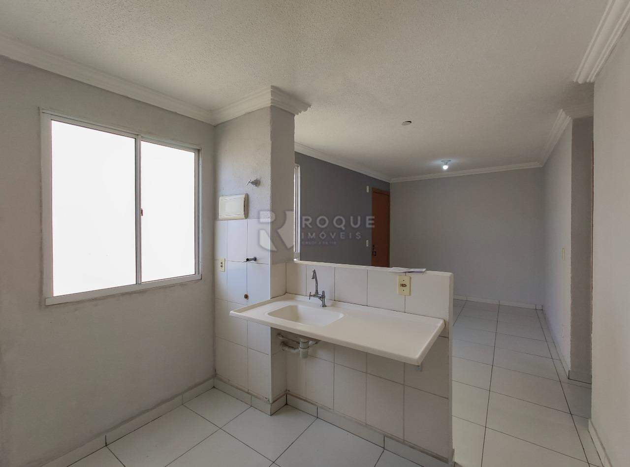 Apartamento para aluguel no bairro Residencial Costa Verde: Cozinha