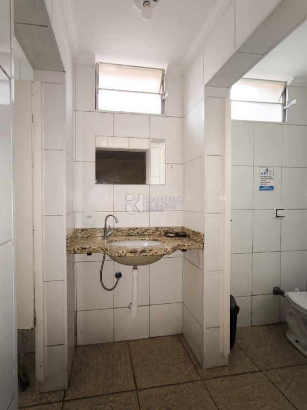 Chácara à venda no bairro Bairro do Pinhal: WC SUÍTE 2