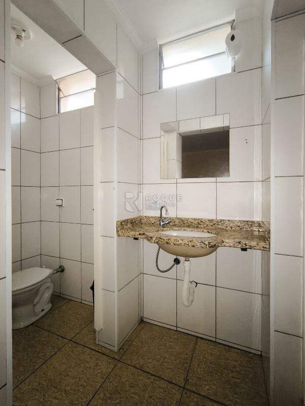 Chácara à venda no bairro Bairro do Pinhal: WC SUÍTE 1