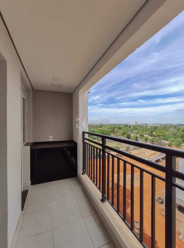 Apartamento para aluguel no bairro Jardim Santa Adélia: Sacada 