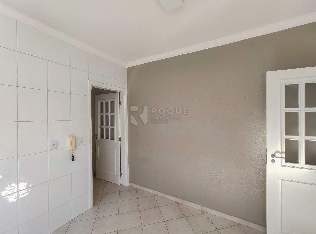 Casa Residencial para aluguel no bairro Vila São João: Cozinha