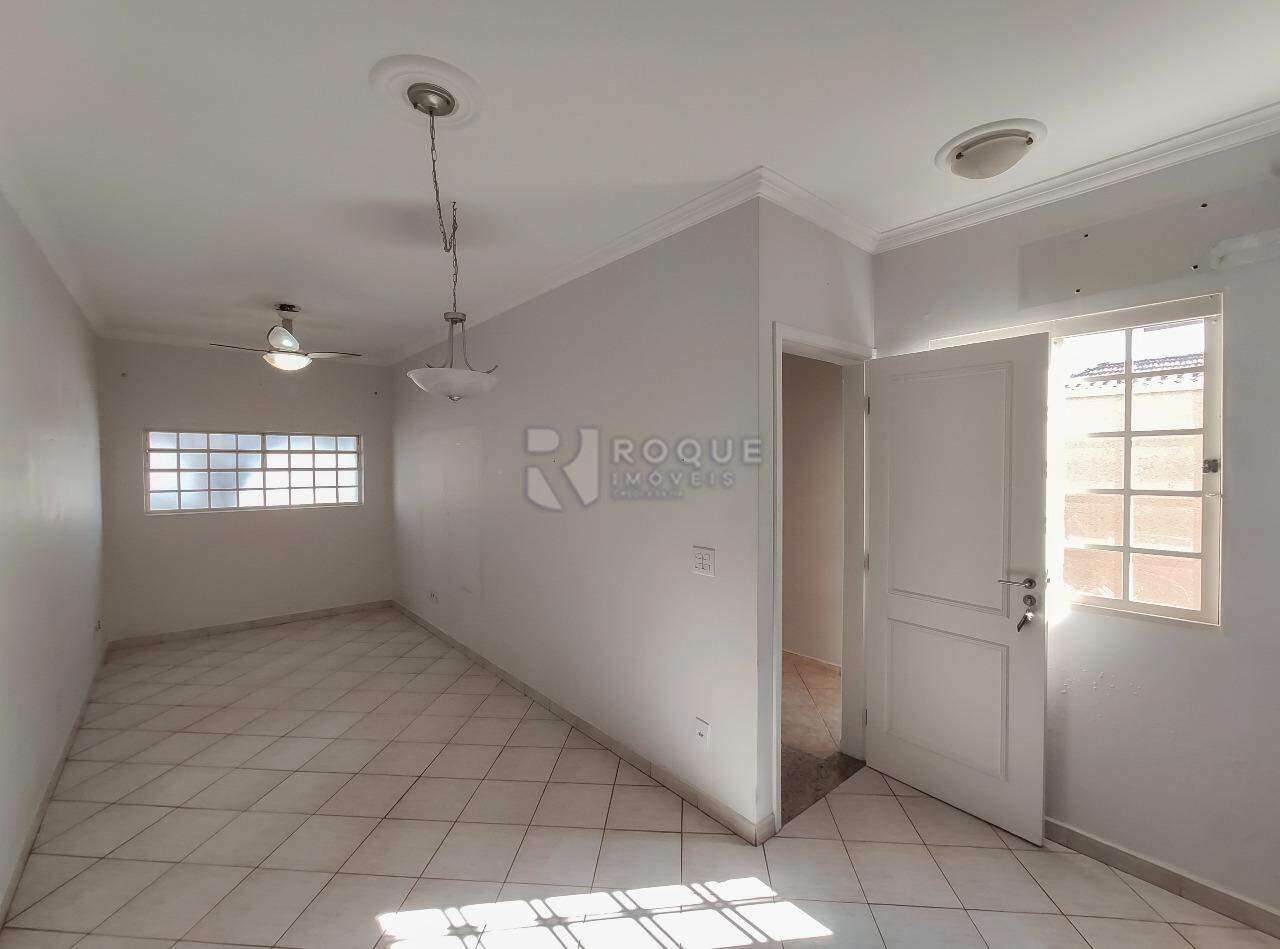 Casa Residencial para aluguel no bairro Vila São João: Sala