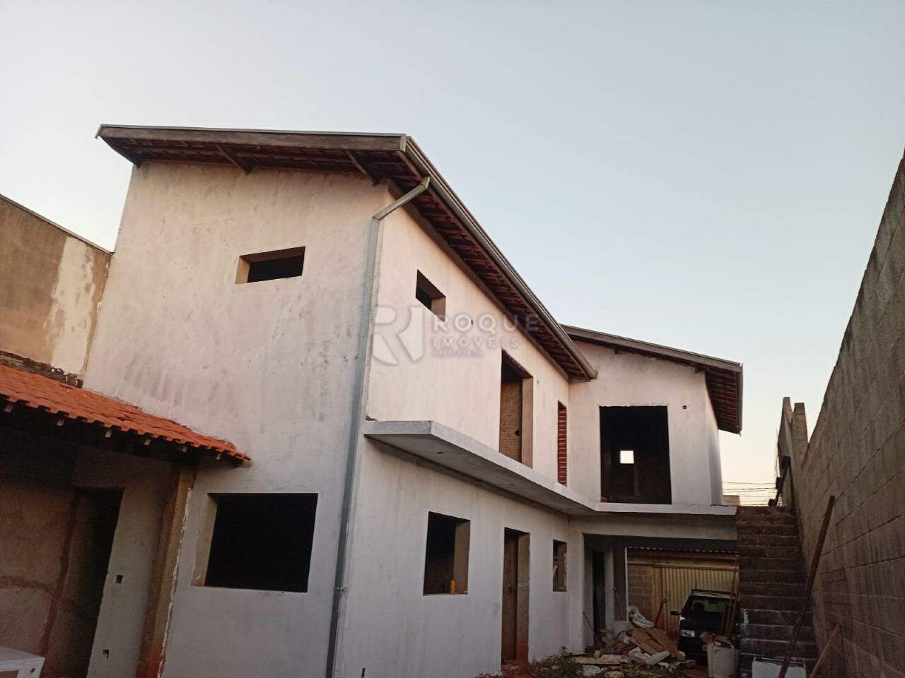 Casa Residencial à venda no bairro Jardim Santa Adélia: 