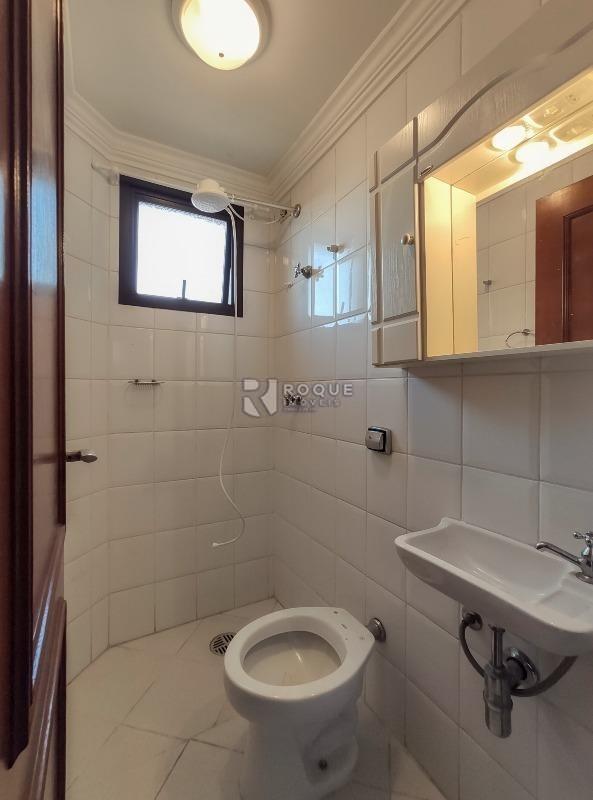 Apartamento à venda no bairro Centro: 