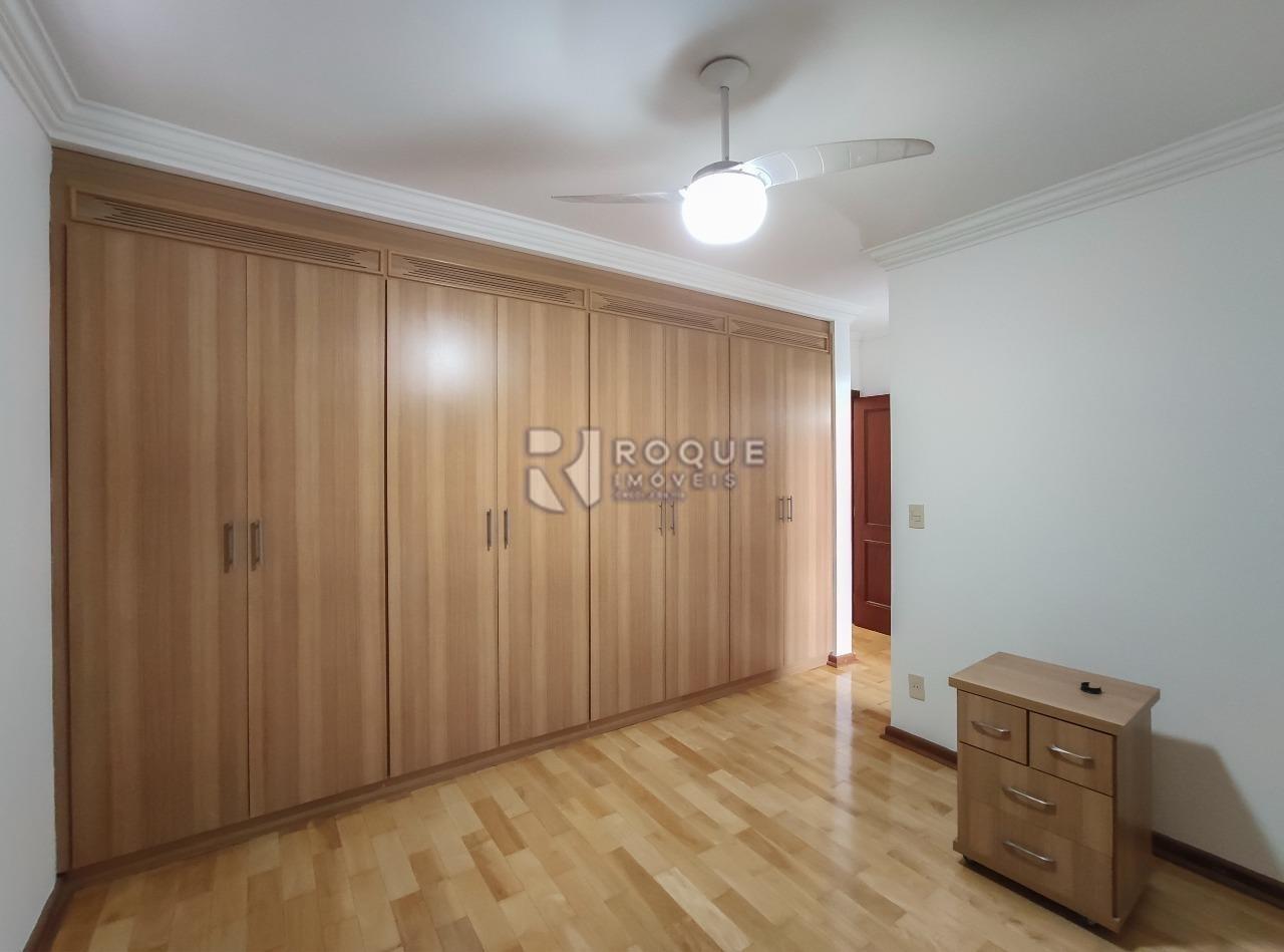 Apartamento à venda no bairro Centro: 