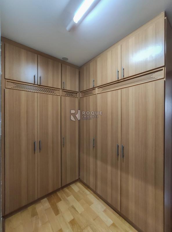 Apartamento à venda no bairro Centro: 