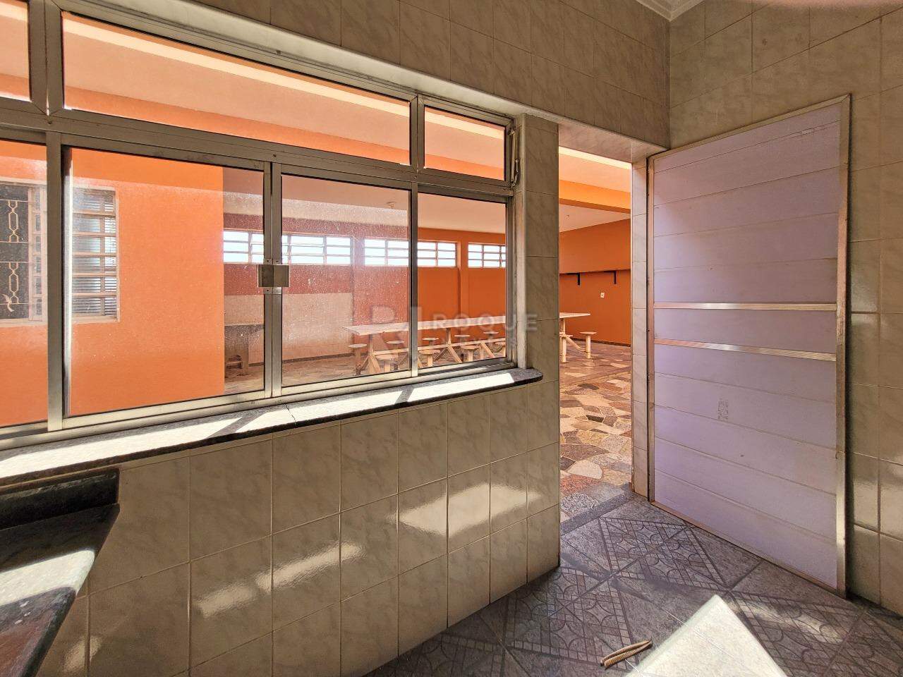 Casa Residencial para aluguel no bairro Jardim Anhanguera: Cozinha