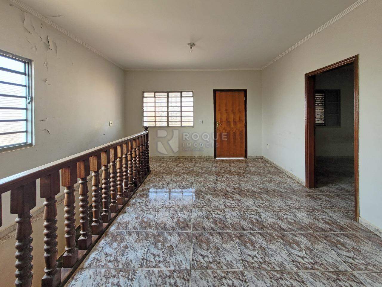 Casa Residencial para aluguel no bairro Jardim Anhanguera: Sala 3 segundo andar