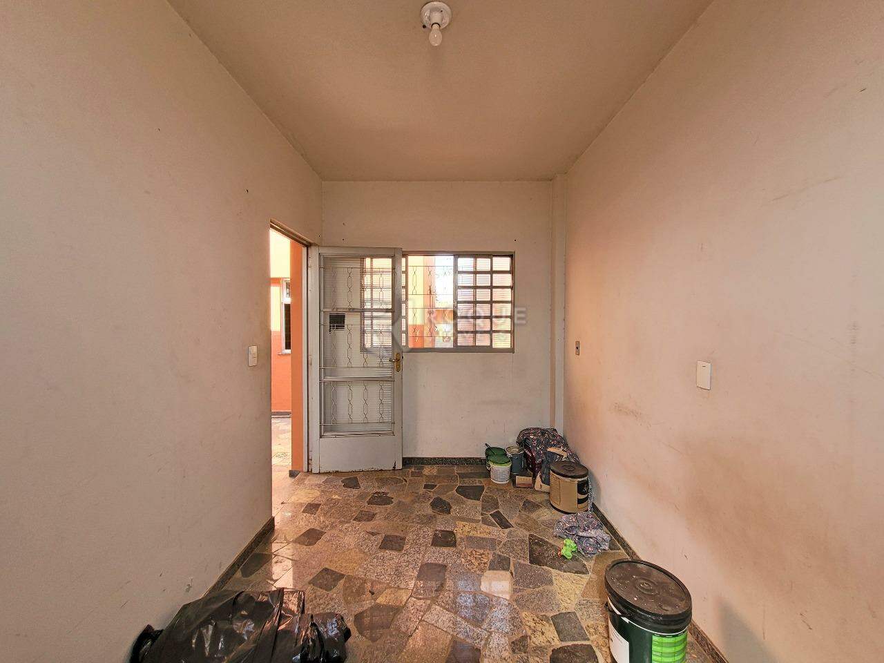 Casa Residencial para aluguel no bairro Jardim Anhanguera: Despensa