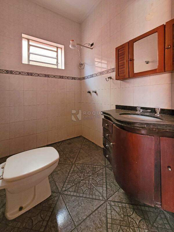 Casa Residencial para aluguel no bairro Jardim Anhanguera: Wc