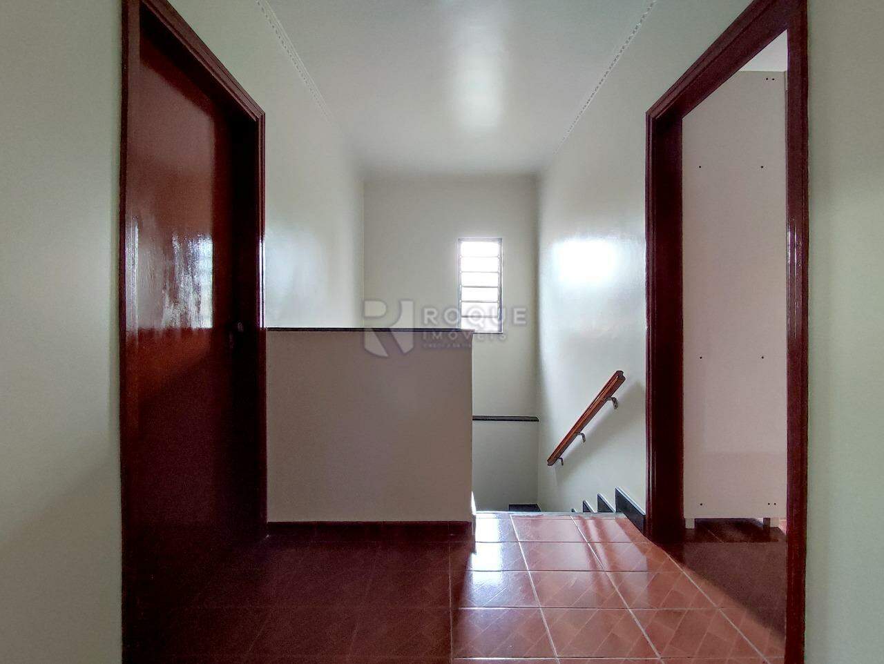 Casa Residencial à venda no bairro Conjunto Residencial Victor D’Andrea: ÁREA DE CIRCULAÇÃO