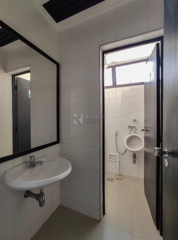 Salas/Conjuntos à venda no bairro Centro: WC 1
