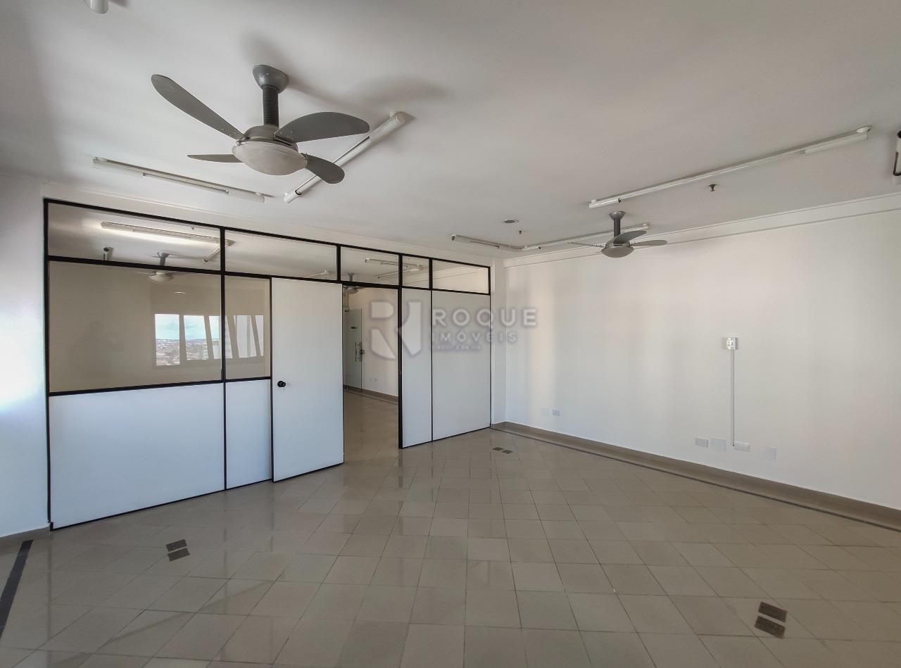 Salas/Conjuntos à venda no bairro Centro: Sala 1