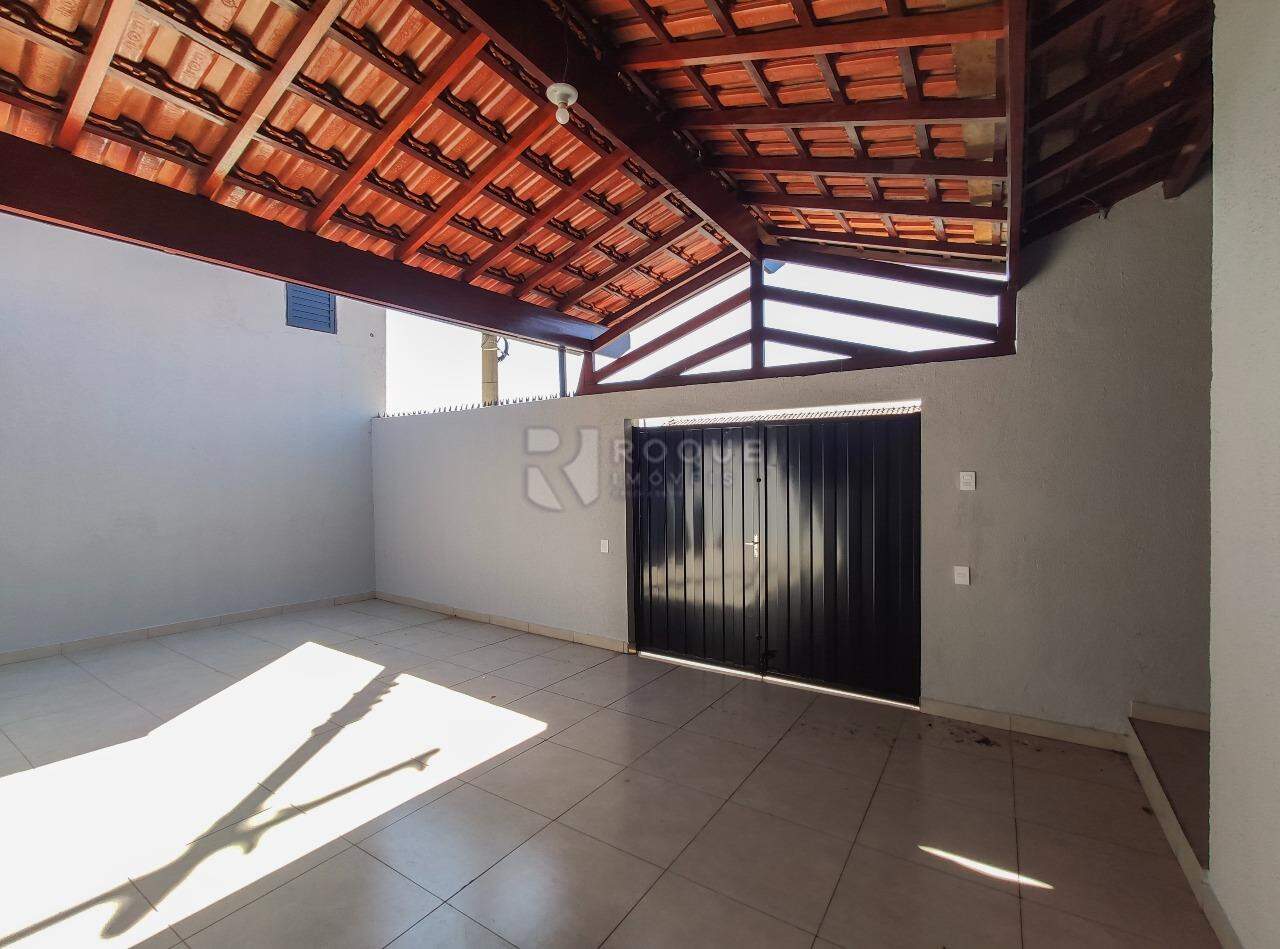 Casa Residencial para aluguel no bairro Jardim São Lourenço: Frente 