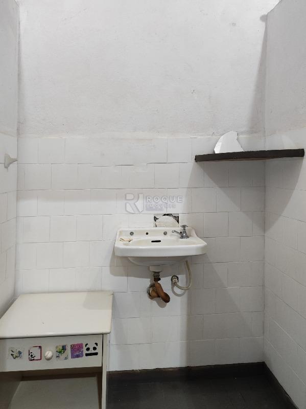 Barracão/Galpão à venda no bairro Centro: BANHEIRO SOCIAL