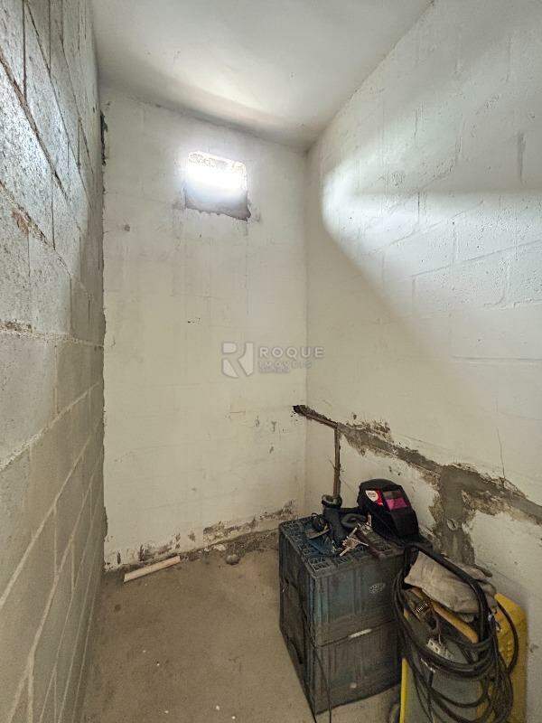 Barracão/Galpão para aluguel no bairro Jardim Porto Real IV: Despensa subsolo 