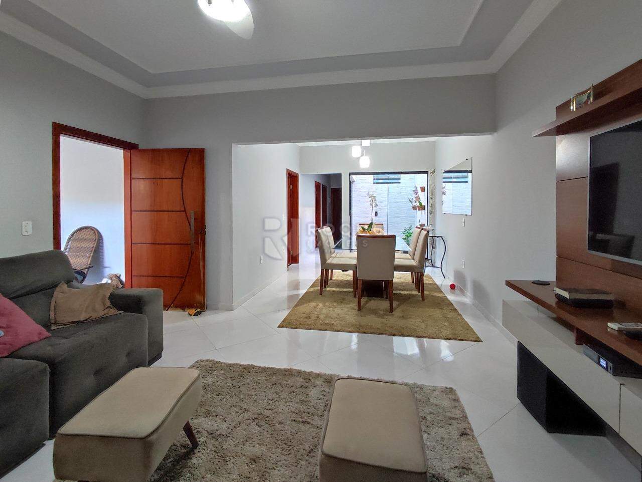 Casa Residencial à venda no bairro Jardim Boa Vista: SALA DE TV