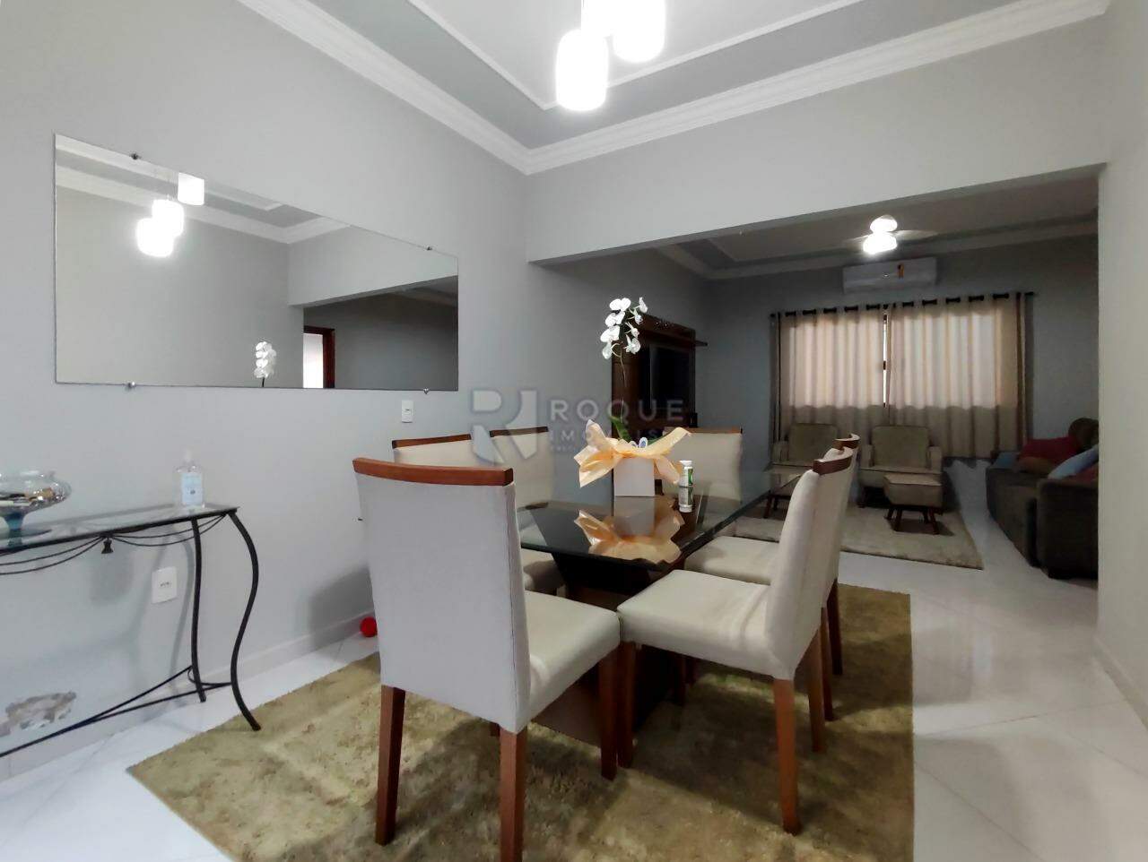 Casa Residencial à venda no bairro Jardim Boa Vista: SALA DE JANTAR