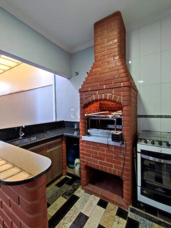 Casa Residencial à venda no bairro Jardim Boa Vista: CHURRASQUEIRA