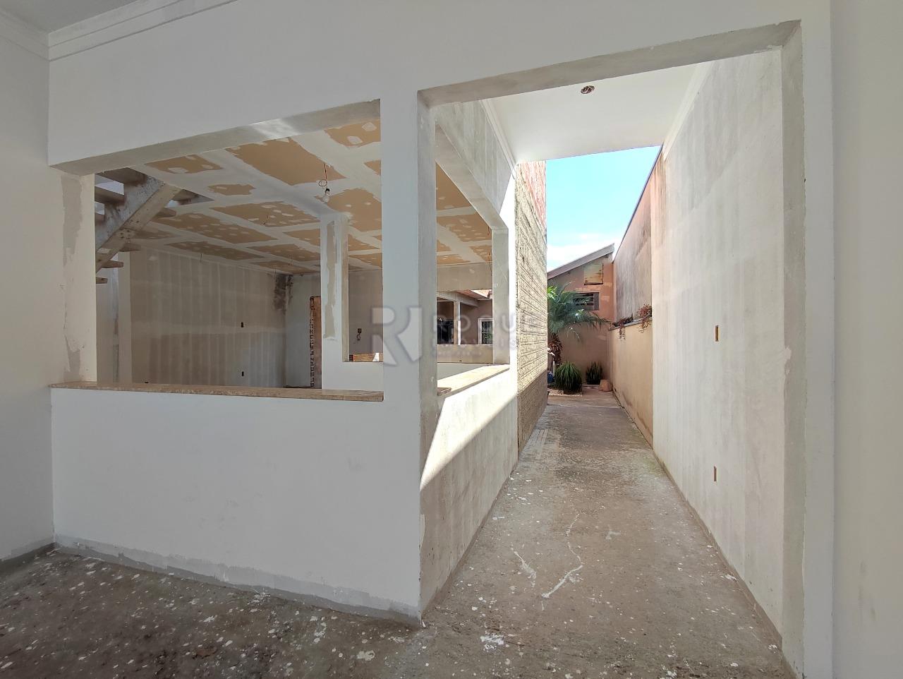 Casa Residencial à venda no bairro Residencial Recanto Verde: LATERAL EXTERNA